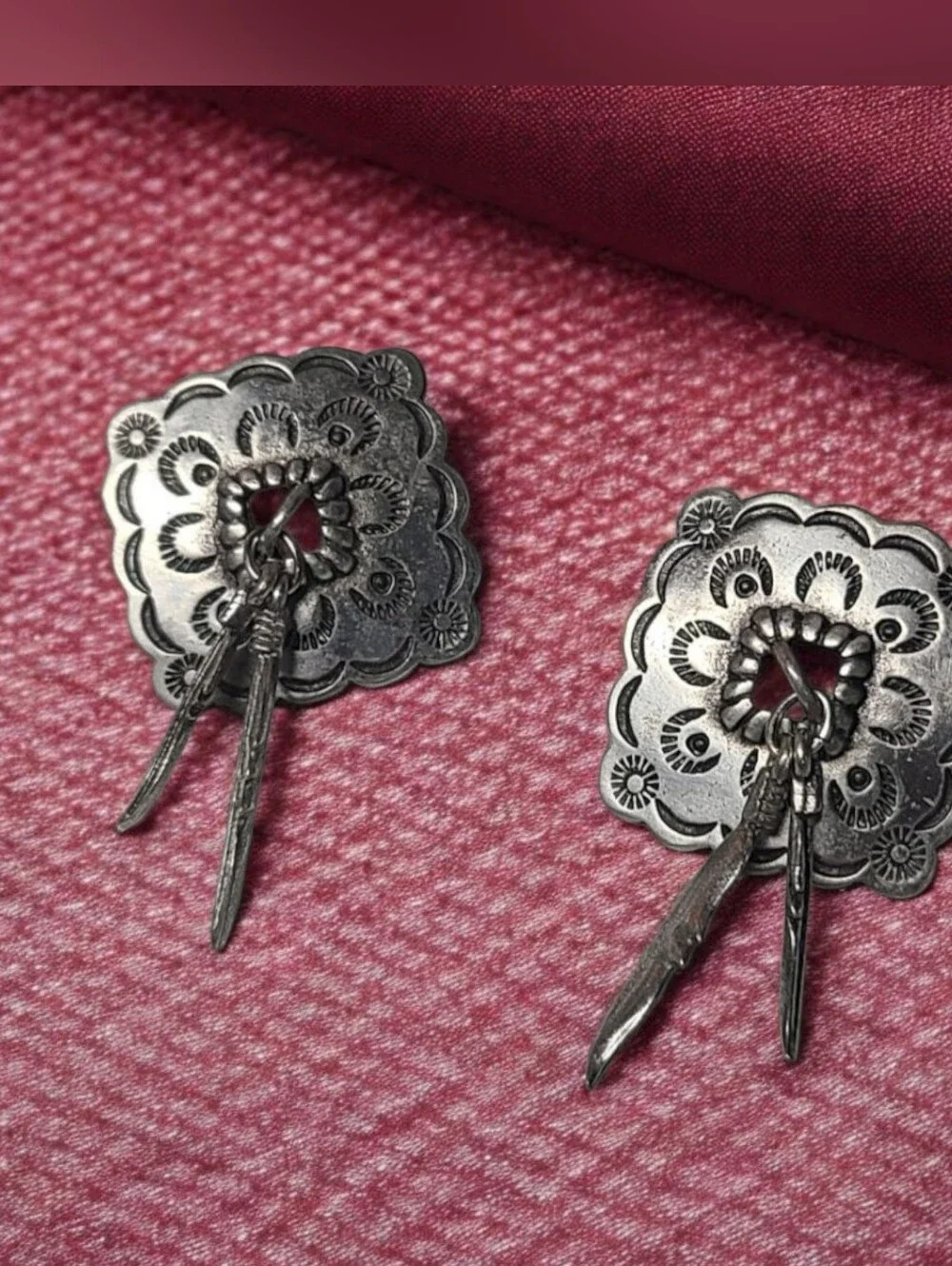 Vintage JJ Jonette Sliver Tone Metal Flowwr Feather Earrings